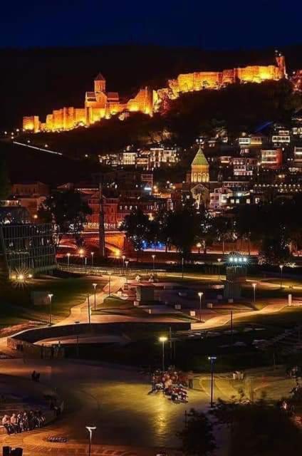 Hotel Vamax Tbilisi Exterior photo